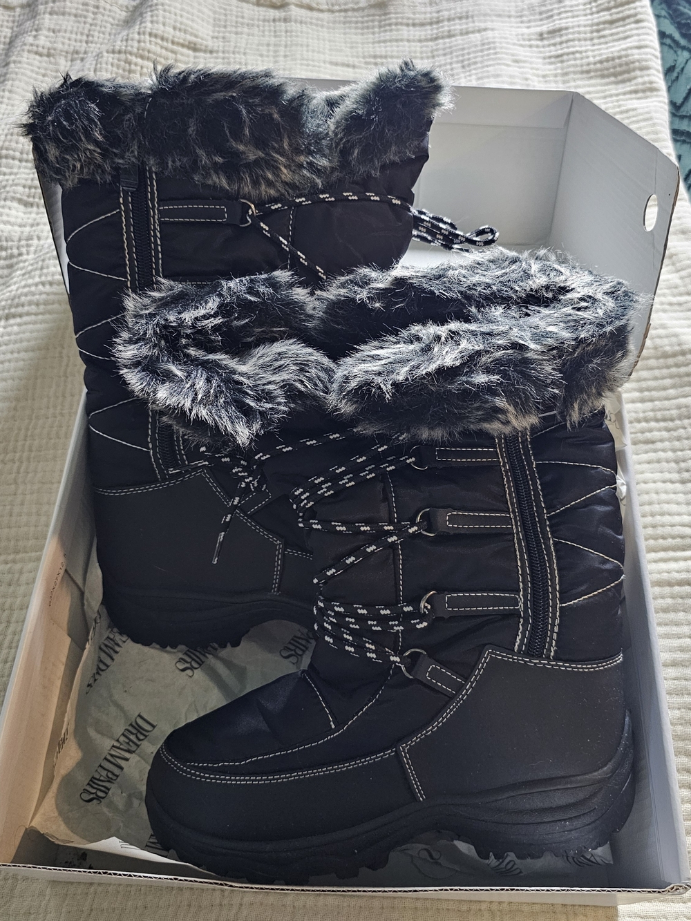 Women’s Black Faux Fur Winter Boots